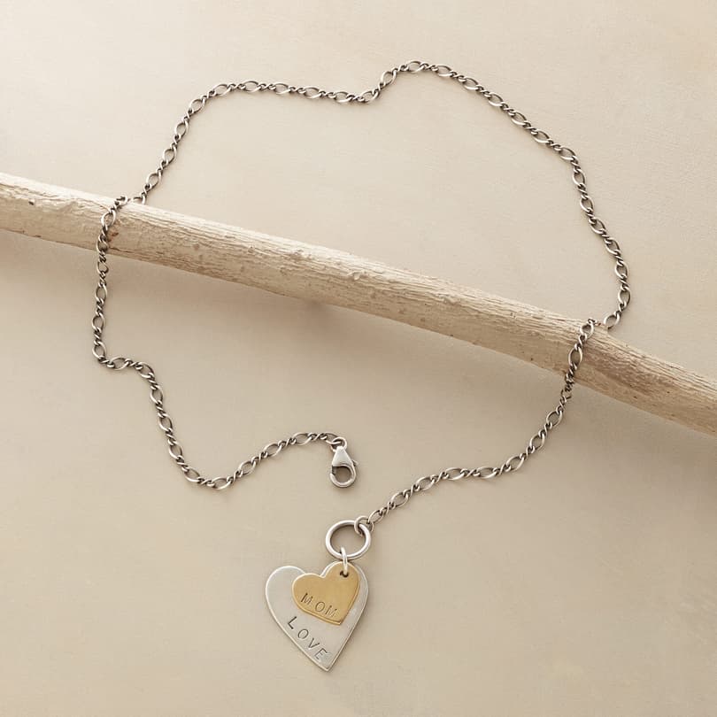 LOVE MOM NECKLACE view 1