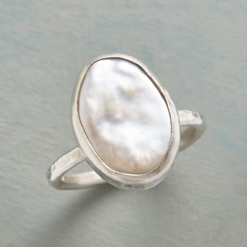 SEA OF PEARL RING view 1