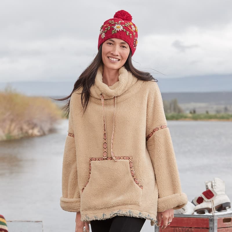 MOUNTAIN LOFT PULLOVER view 1
