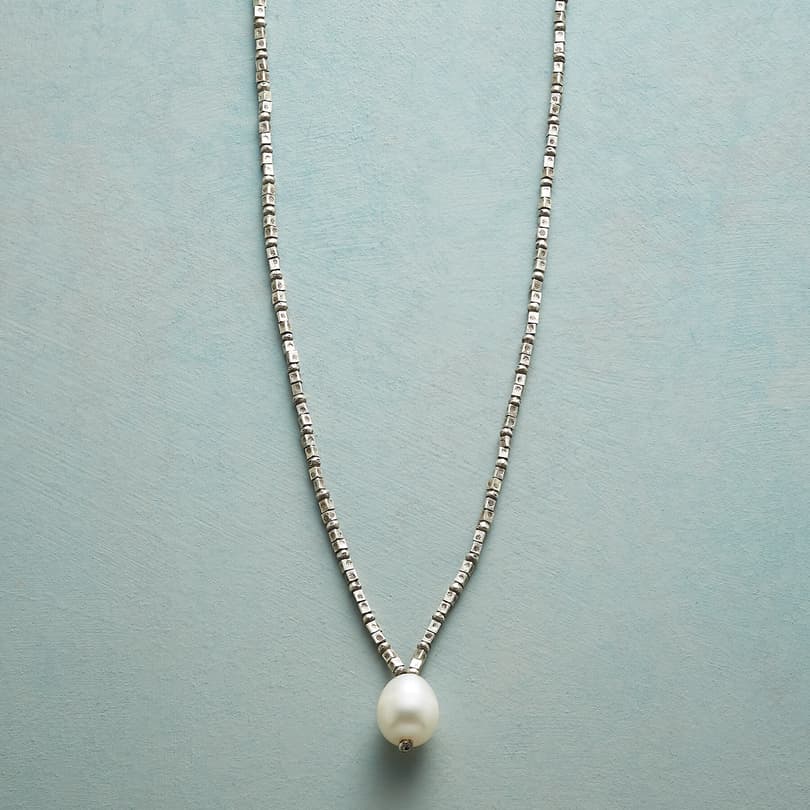 MOON RIVER NECKLACE view 1