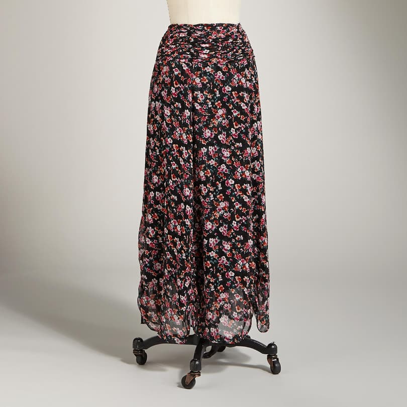 GATHERED ROSES SKIRT view 1 BLK FLORAL