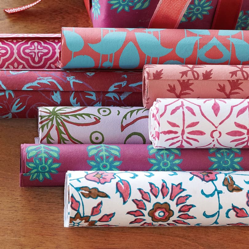 ECO LOVE WRAPPING PAPER, SET OF 8 view 1