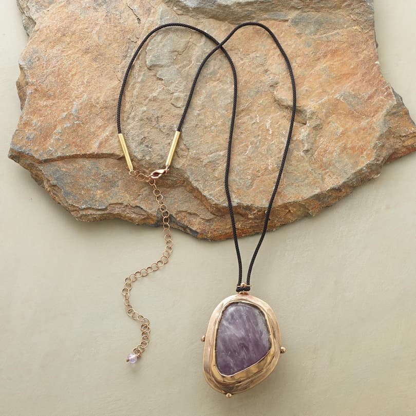 AMETHYST AMULET NECKLACE view 1