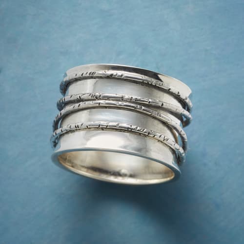 Turnabout Spinner Ring View 1
