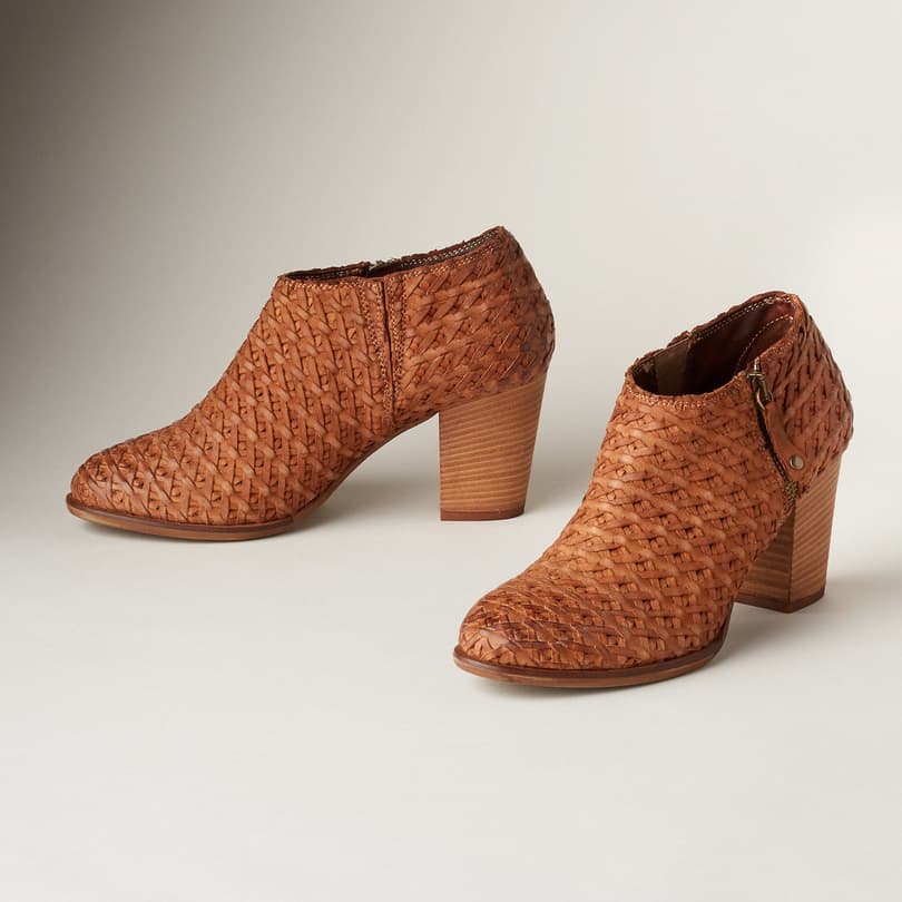 SHALIMAR WOVEN SHOES view 1