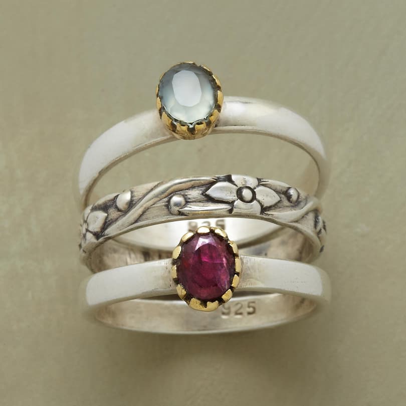 GEMS AND FLOWERS RING TRIO view 1