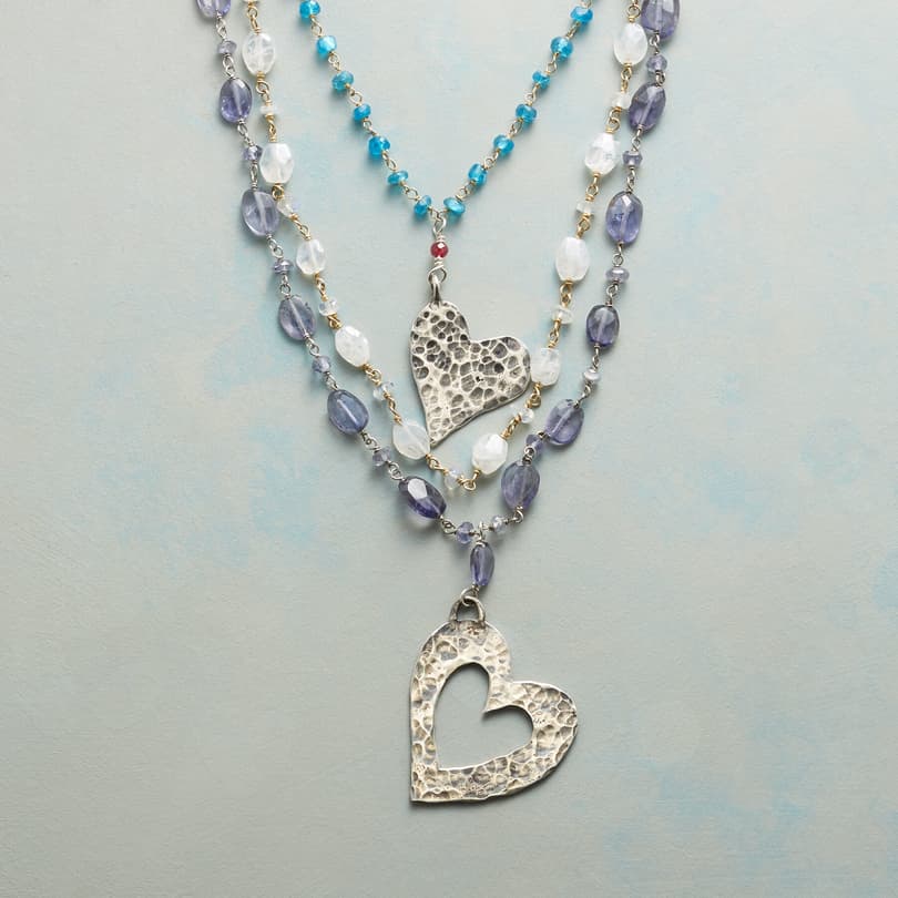 SINGSONG HEARTS NECKLACE view 1
