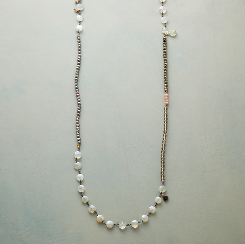 PEARLY PASTICHE NECKLACE view 1