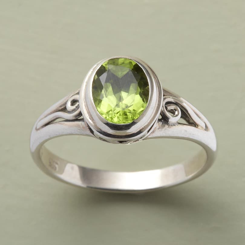 SCROLLED PERIDOT RING view 1