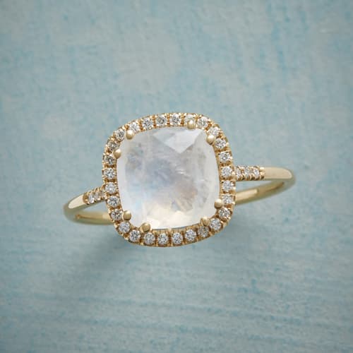 SPARKLING MOONSTONE RING view 1