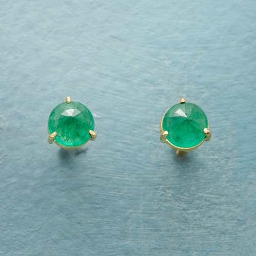 Purely Emerald Earrings View 1