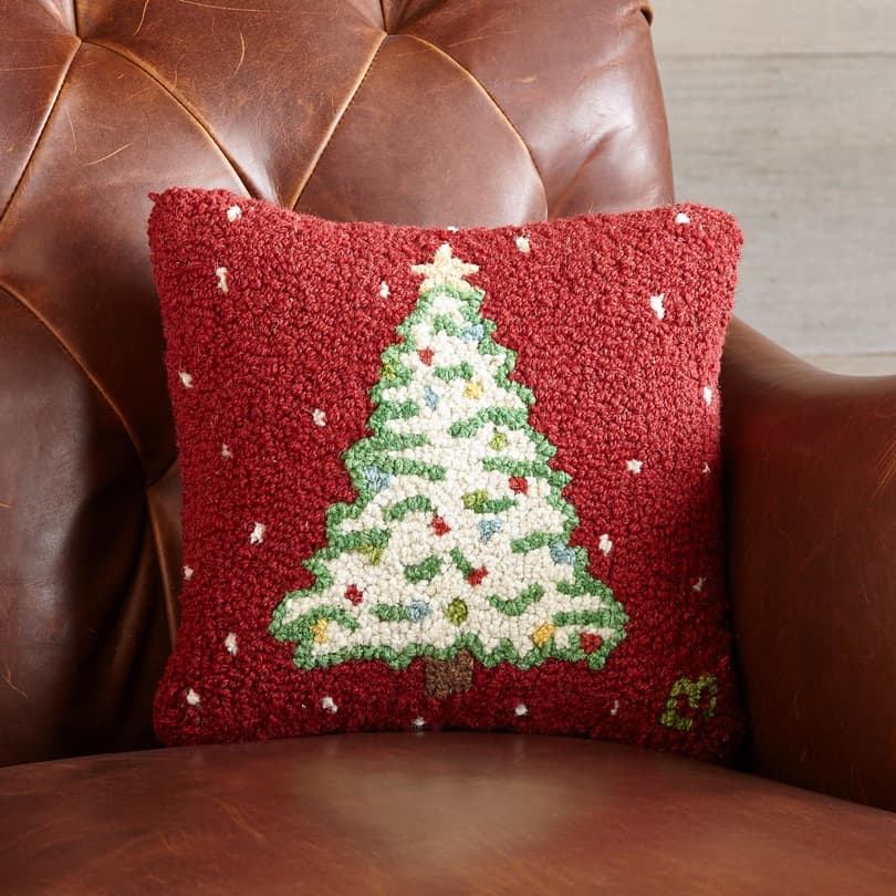 LIT-UP TREE PILLOW view 1