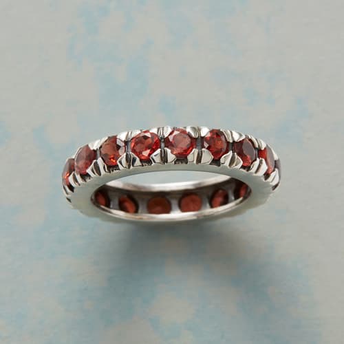 GARNETS ALL IN A ROW BAND RING view 1
