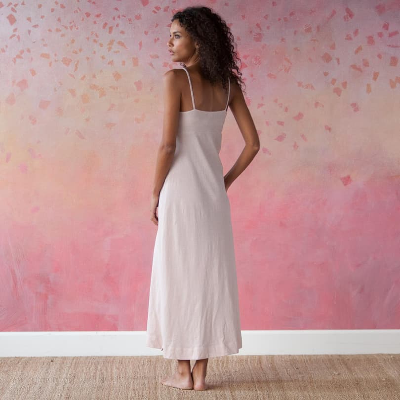 ORGANIC COTTON GO-ANYWHERE GOWN view 1