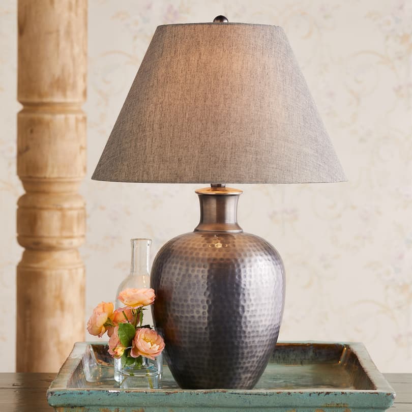 GRAY'S RIVER TABLE LAMP view 1