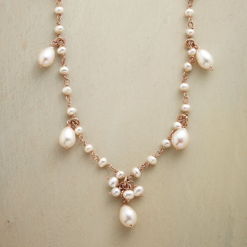 ROSIES PEARL NECKLACE view 1