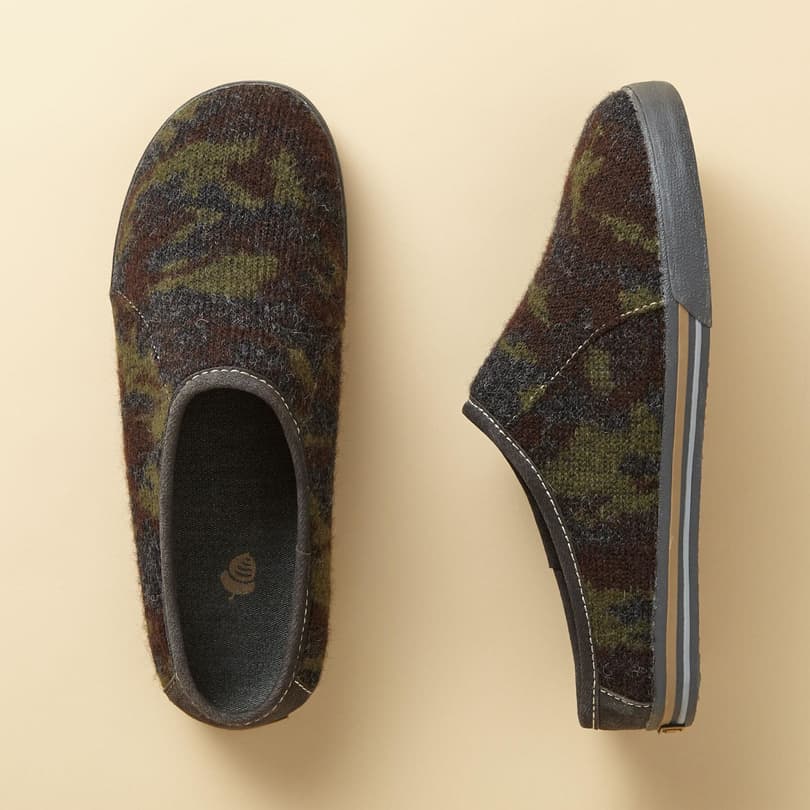 CROSSROADS MULE SLIPPERS view 1 CAMOUFLAGE