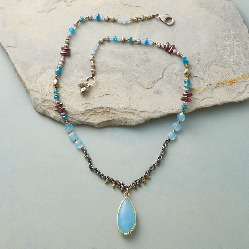 MOUNTAIN STREAM NECKLACE view 1