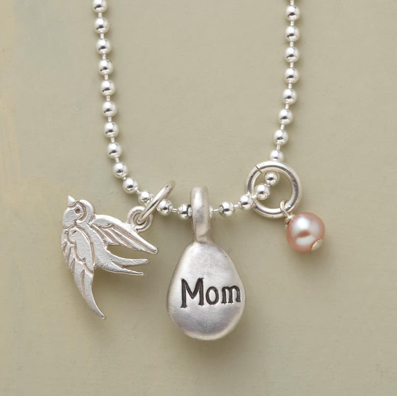 JUST FOR MOM NECKLACE view 1