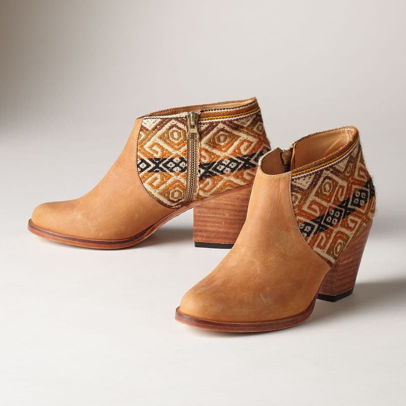 TAPESTRY ZIPPERED BOOTIES view 1 SCOTCH