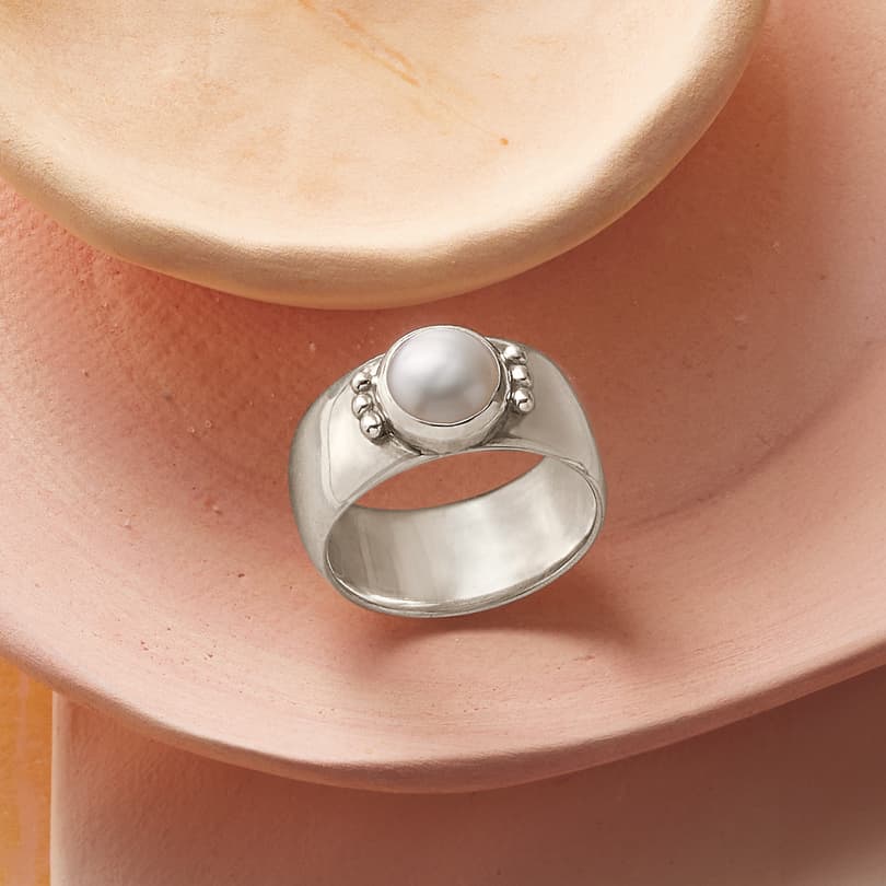 Perfectly Pearl Ring View 3