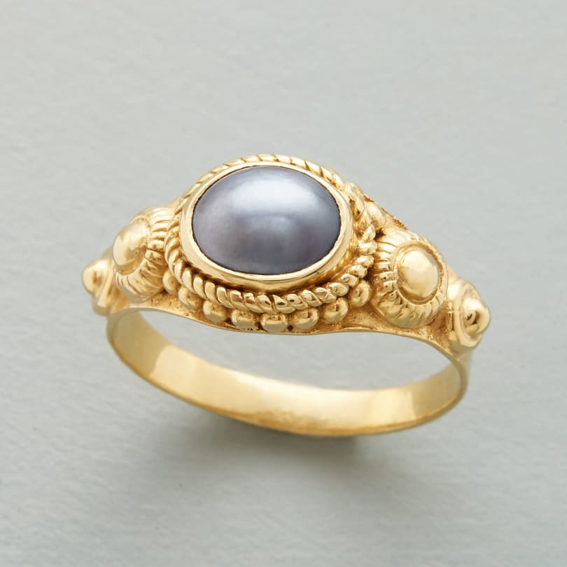 PASHA'S PEARL RING view 1