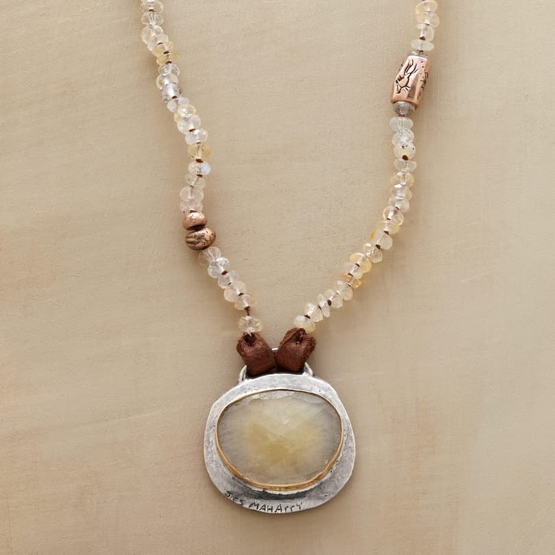 FAWN MEADOW NECKLACE view 1
