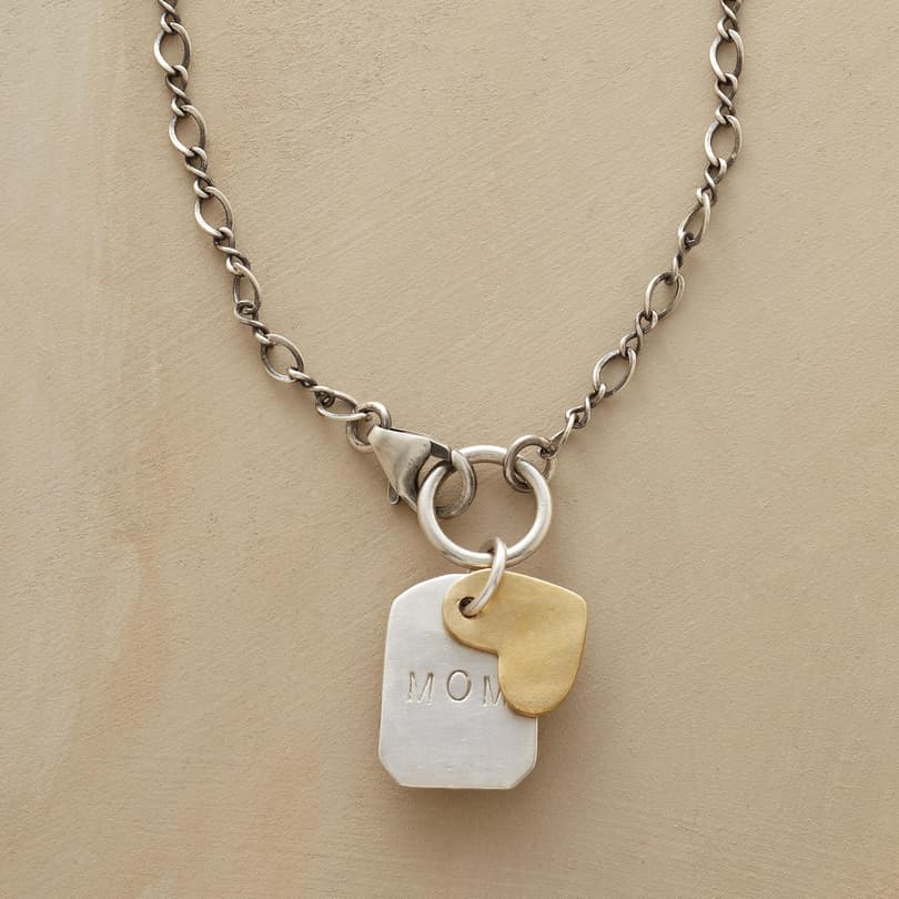 LOVE TO MOM NECKLACE view 1