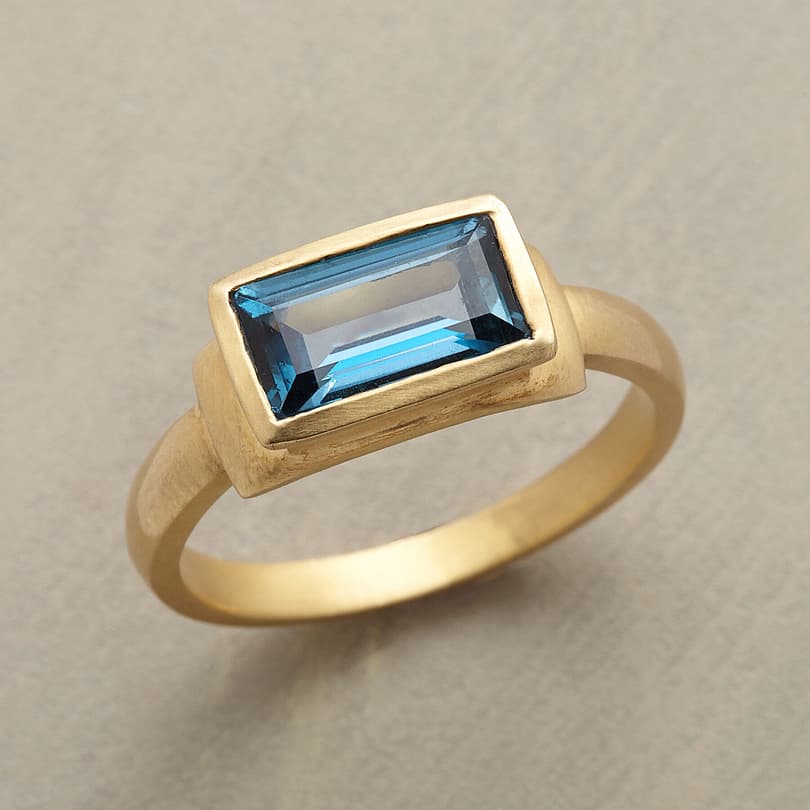 BLUE RADIANCE RING view 1