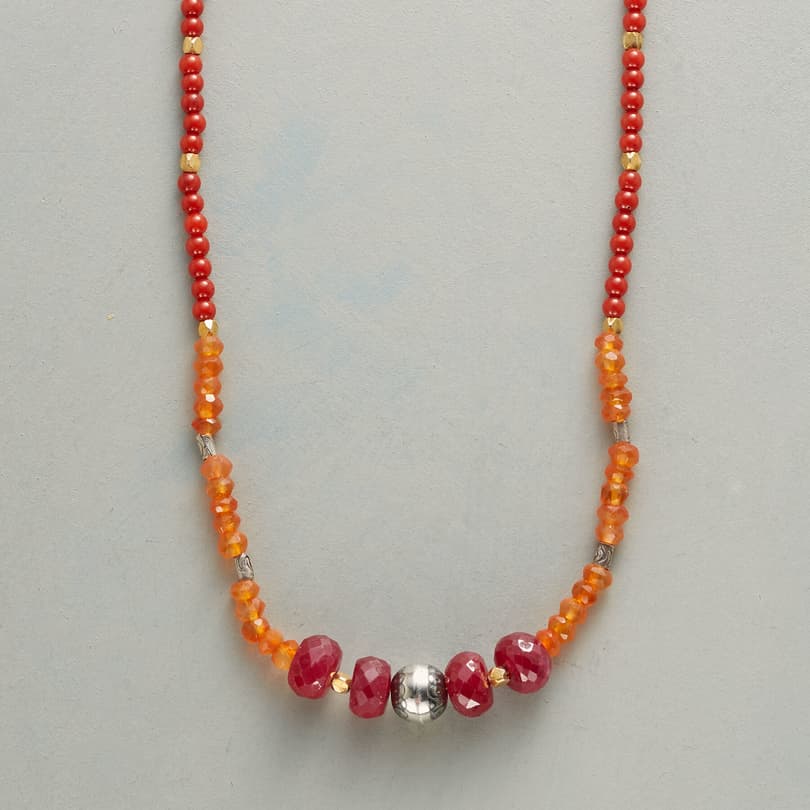 AMICA NECKLACE view 1
