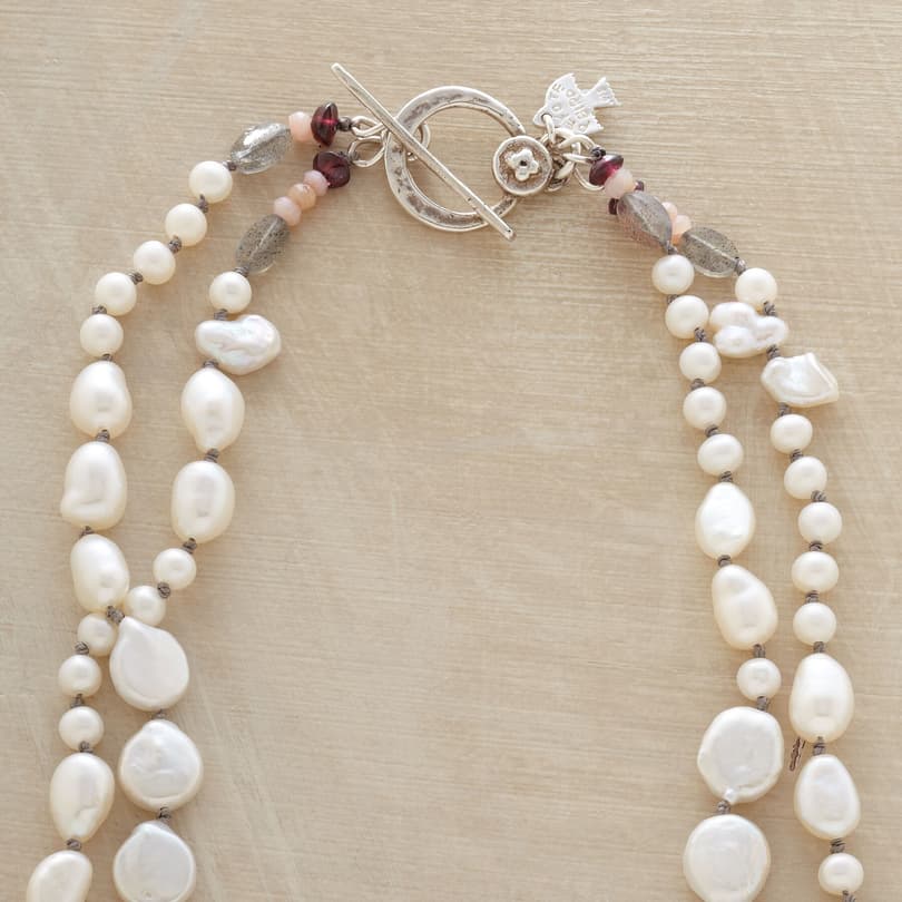 PEARL MELANGE NECKLACE view 2