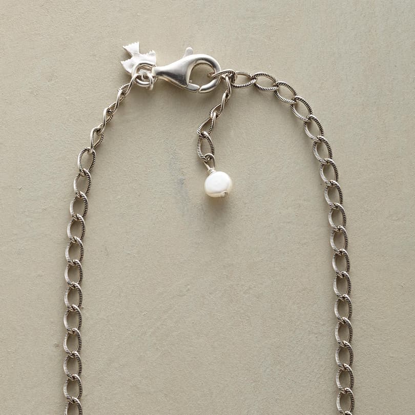 WHITE WATER PEARL NECKLACE view 2