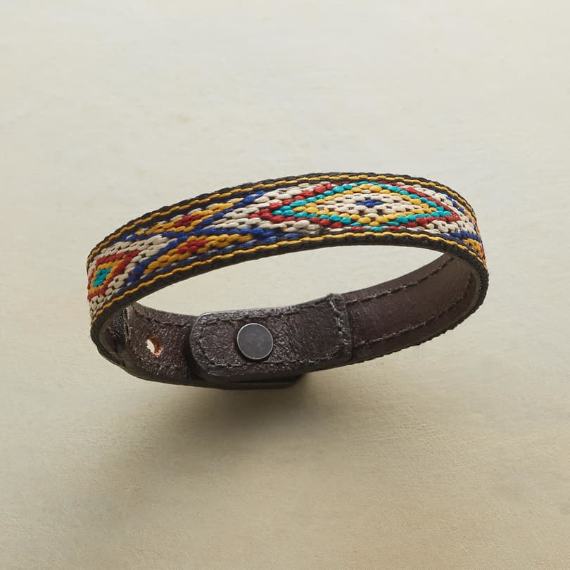 MOJAVE WEAVE WRISTBAND view 1 BROWN