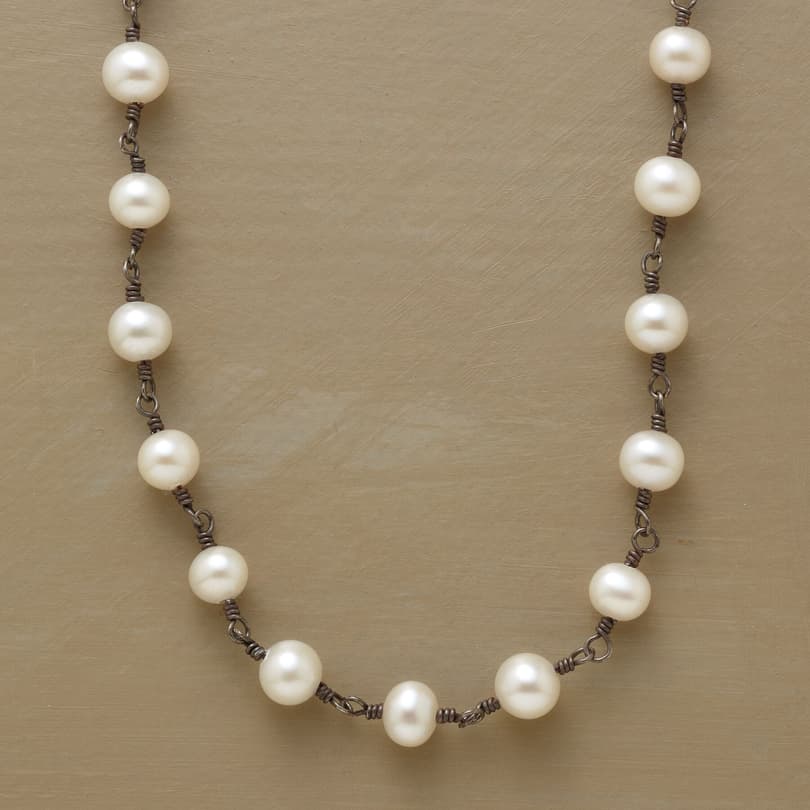 CHAIN OF PEARLS NECKLACE view 1