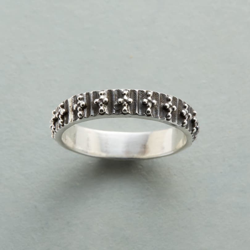 DAPPLE DOTTED RING view 1