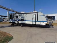 57733 - 31' 2018 Jayco Jay Feather 27RL w/Slide Image 1