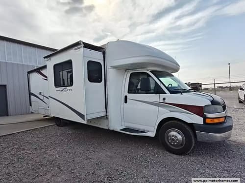 62375 - 29' 2007 R-Vision Trail-Lite Bplus M-293 w/3 Slides Image 1