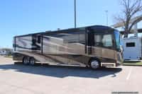 62479 - 42' 2014 Winnebago Tour 42QD 450hp Cummins w/3 Slides Image 1