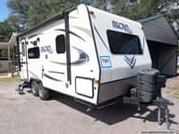 63654 - 21' 2017 Forest River Flagstaff Micro Lite 21FBRS w/Slide Image 1