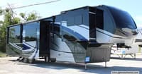 60364 - 41' 2022 Vanleigh RV Beacon 41FLB w/5 Slides & Generator Image 1