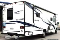 63314 - 2019 Winnebago OUTLOOK 27D w/Slide Image 1