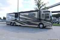 64708 - 42' 2013 Winnebago Tour 42QD 450hp Cummins w/3 Slides Image 1