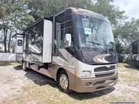 63964 - 37' 2013 Itasca Sun Cruiser 37F w/3 Slides Image 1