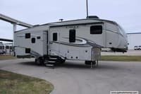 61988 - 33' 2018 Jayco Eagle Ht 28.5 RSTS w/3 Slides Image 1