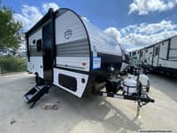 64998 - 21' 2025 Forest River Viking 3k 17BH - Bunk House Image 1
