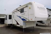 63052 - 35' 2007 Holiday Rambler Alumascape 33CKT w/3 Slides Image 1