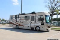 54166 - 34' 2015 Fleetwood Excursion 33D 300hp Cummins w/2 Slides Image 1