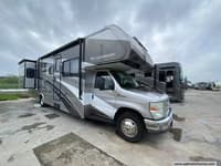 55576 - 33' 2011 Fleetwood Tioga Ranger 31M w/2 Slides Image 1