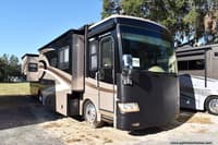 54567 - 39' 2008 Fleetwood Discovery 39R 350hp Cummins w/3 Slides Image 1