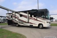 62225 - 34' 2014 Forest River Georgetown 328TS w/3 Slides Image 1